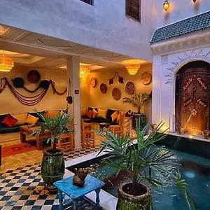 Belikoss Pool & Marrakesh